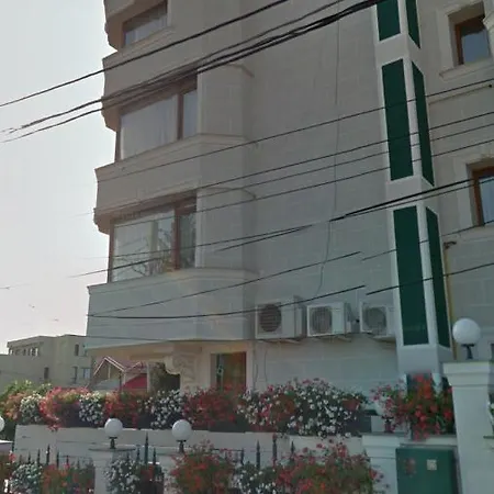 Готель My 4*