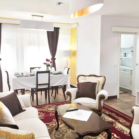 Hotel My
